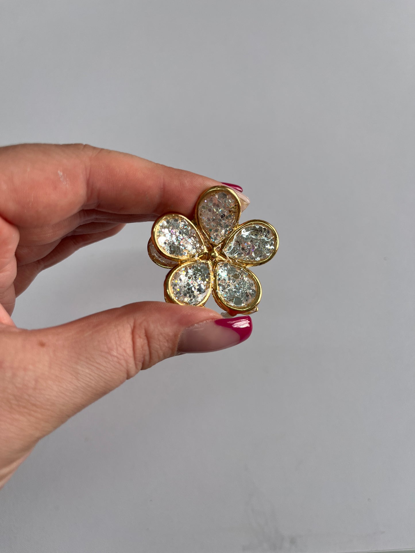 Glitzer Blumenhaarspangen