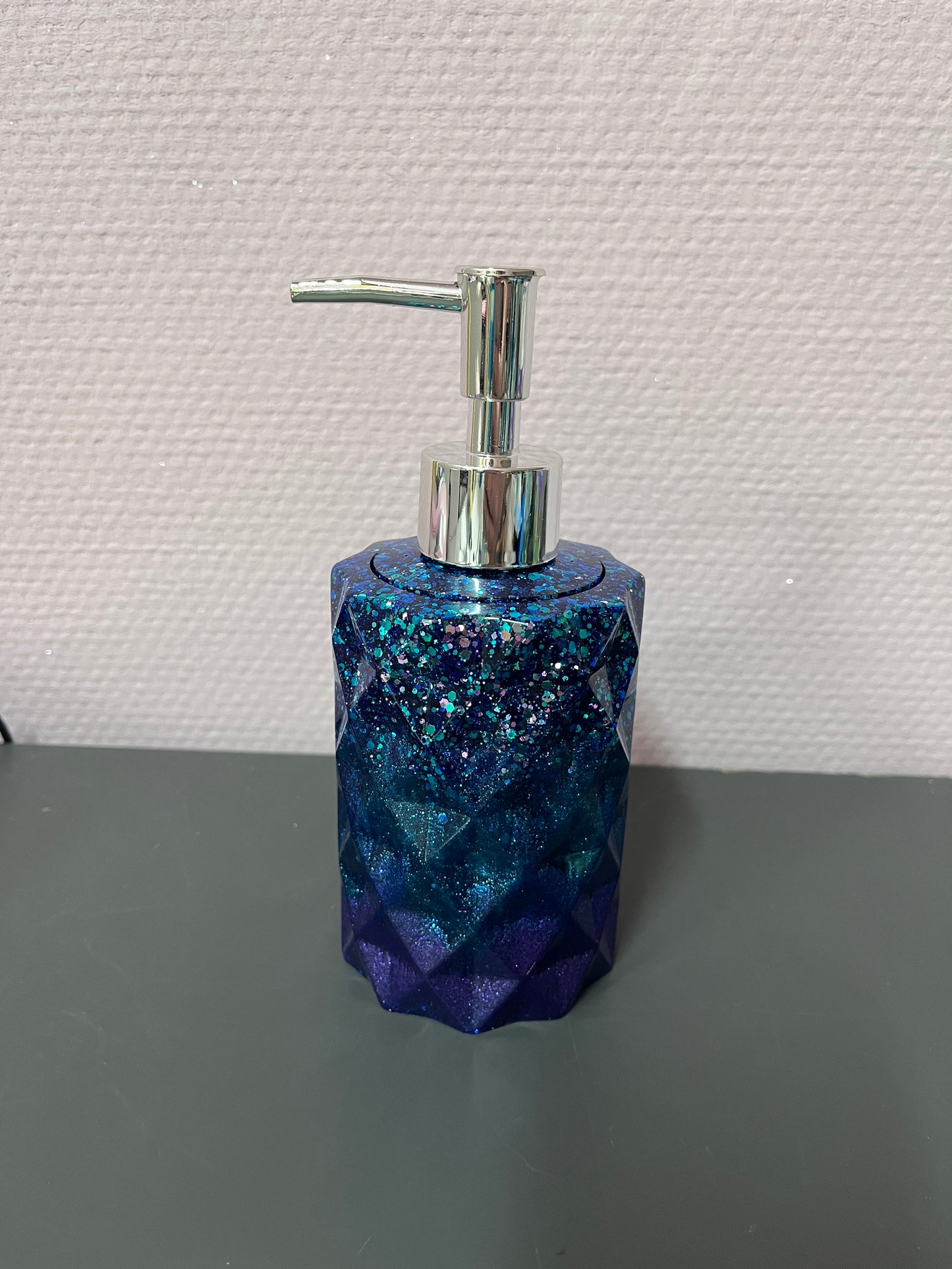 Königin des Ozeans Spender