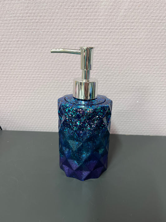 Königin des Ozeans Spender